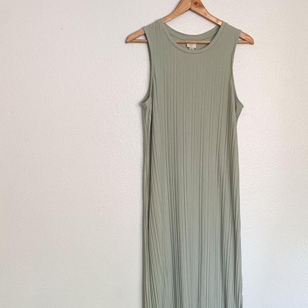 Ribbed sage dress spring summer